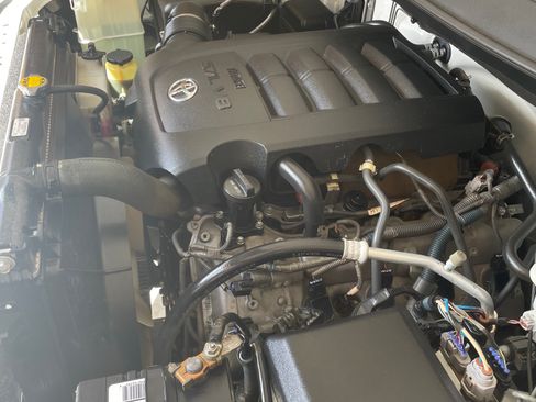 Used 2012 Toyota Tundra Limited image 13