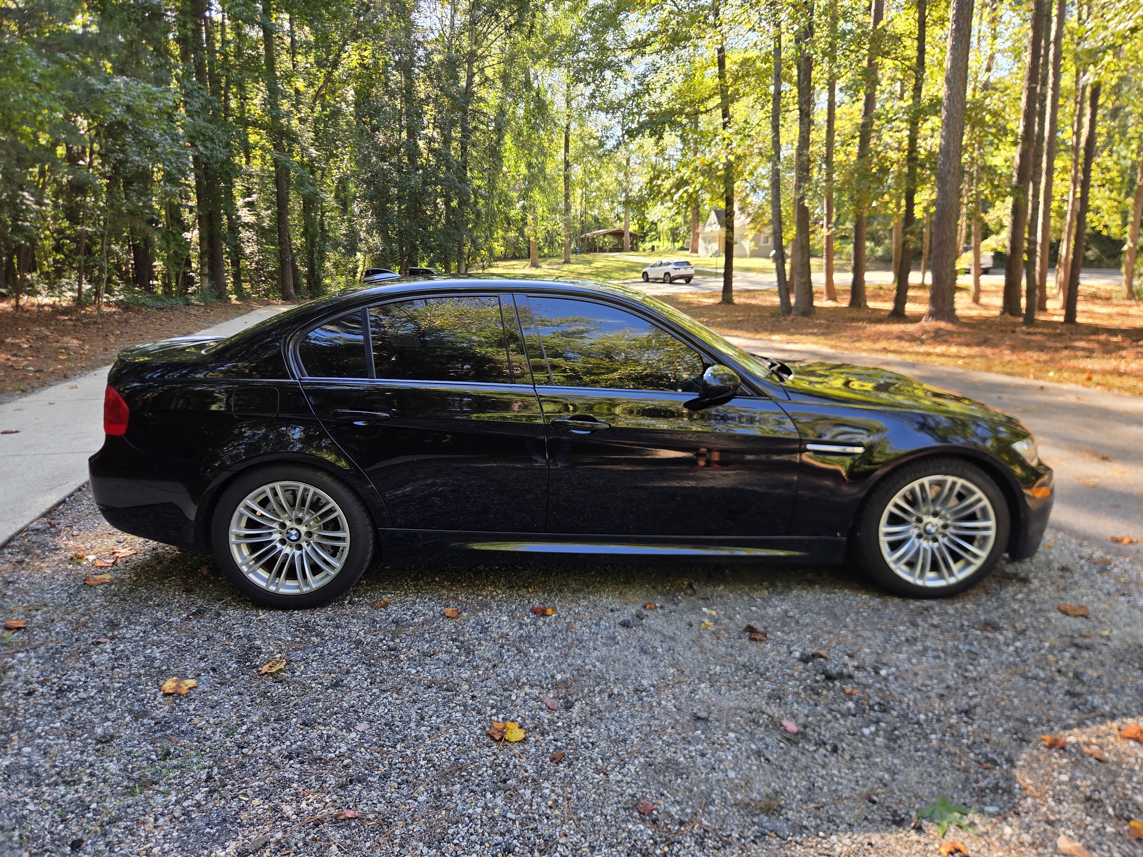 Used 2011 BMW M3 Sedan RWD image 11