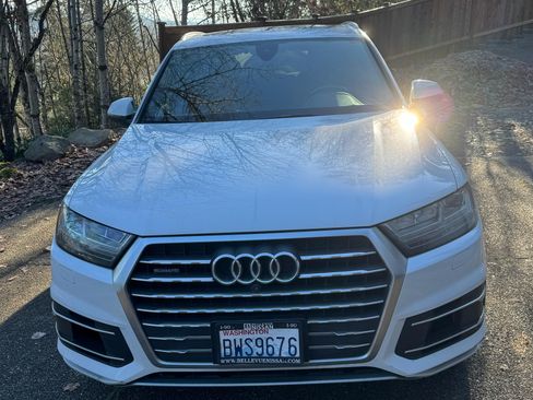 Used 2018 Audi Q7 3.0T Premium Plus image 1