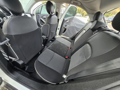 Used 2018 FIAT 500X Pop image 20