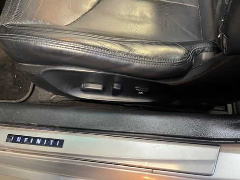 Used 2013 INFINITI G37 Sport w/ Premium Pkg image 13