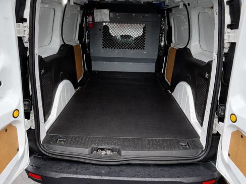 Used 2018 Ford Transit Connect XL image 5