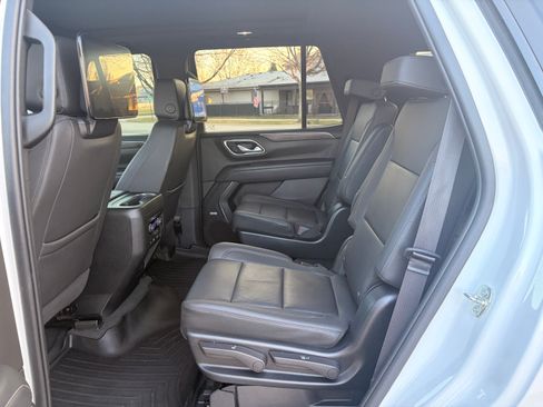 Used 2023 Chevrolet Tahoe Z71 w/ Z71 Off-Road Package image 9