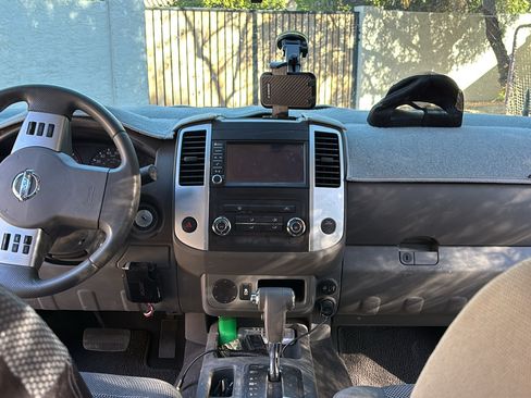 Used 2019 Nissan Frontier SV RWD image 7