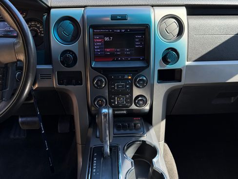 Used 2013 Ford F150 Raptor w/ Luxury Equipment Group image 9