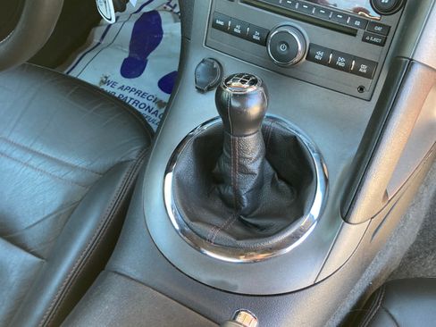Used 2008 Pontiac Solstice GXP w/ Premium Package RWD image 20