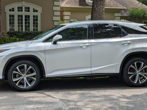 Used 2017 Lexus RX 350 FWD w/ Premium Package image 5