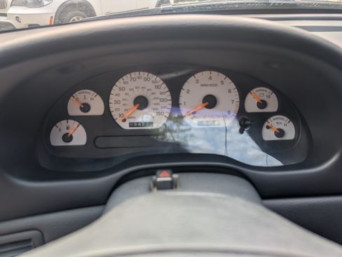 Used 1996 Ford Mustang GT RWD image 4