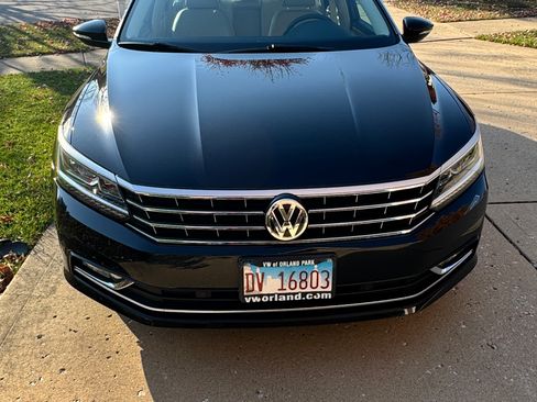 Used 2018 Volkswagen Passat 2.0T SE image 8