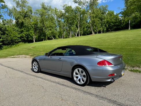 Used 2005 BMW 645Ci Convertible RWD image 12