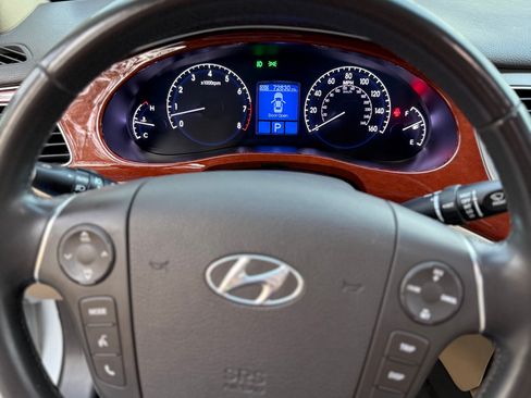 Used 2013 Hyundai Genesis 3.8 image 21