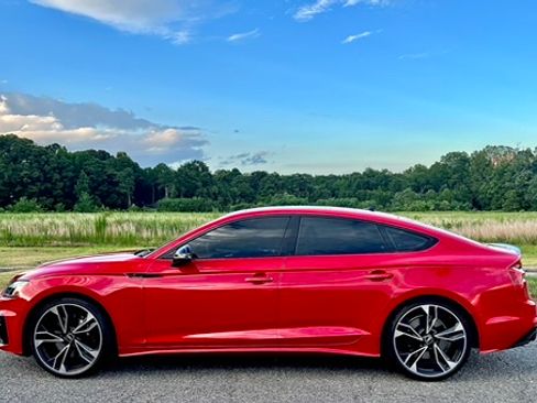 Used 2025 Audi S5 Premium Plus image 1