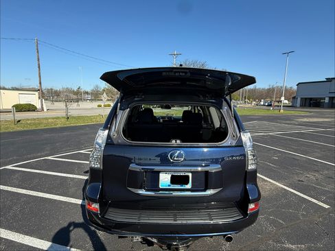 Used 2019 Lexus GX 460 Premium image 18