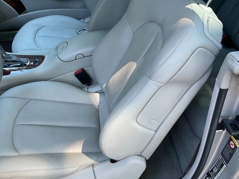 Used 2005 Mercedes-Benz CLK 500 Cabriolet image 21