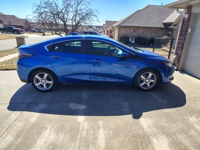 Used 2017 Chevrolet Volt LT w/ Comfort Package
