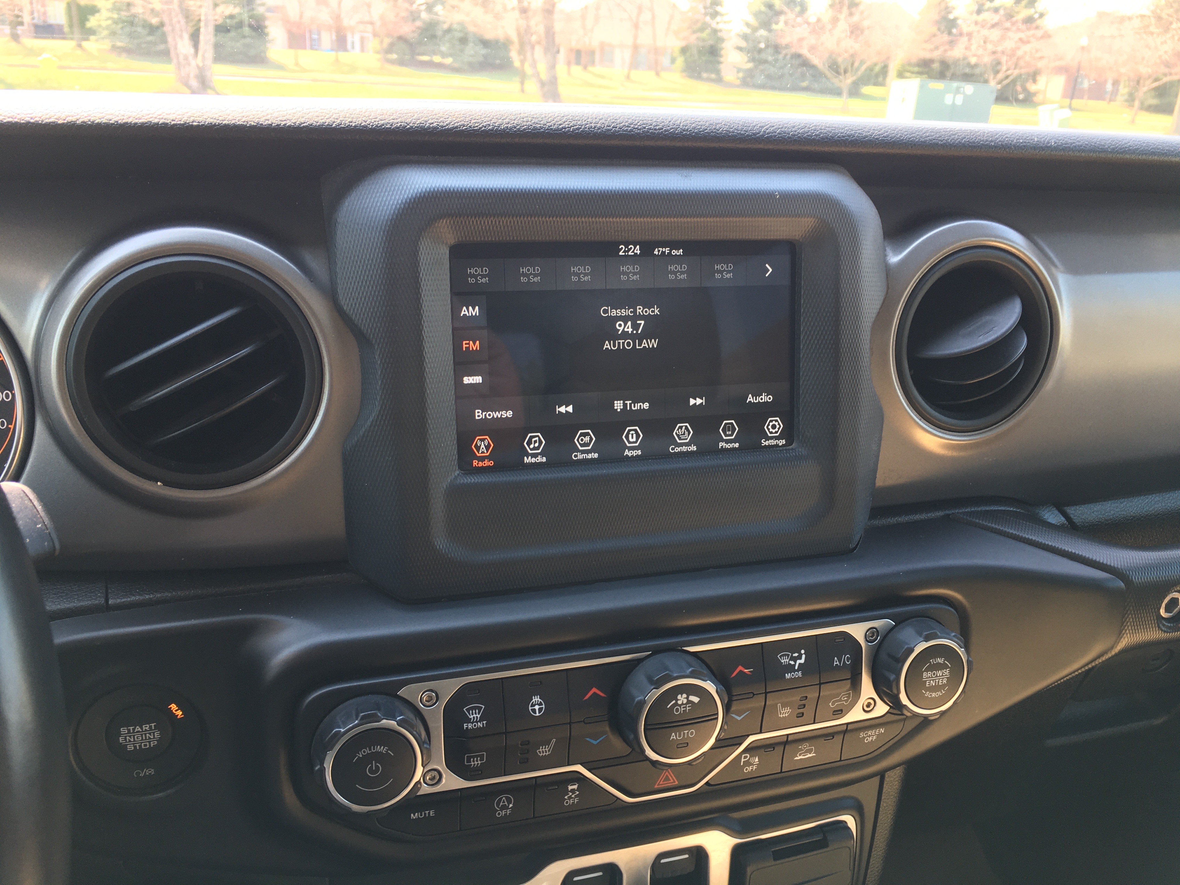 Used 2021 Jeep Wrangler Sport AWD/4WD image 15