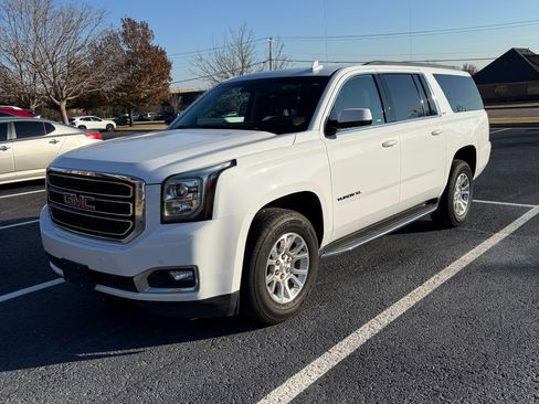 Used 2018 GMC Yukon XL SLT w/ Open Road Package image 1
