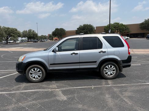 Used 2005 Honda CR-V EX image 1