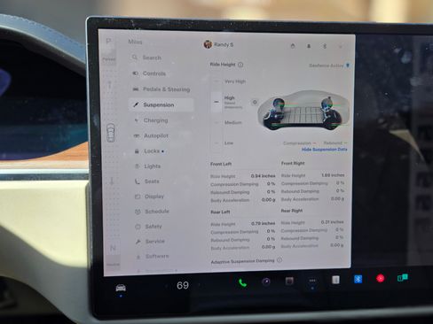 Used 2022 Tesla Model S Standard Range image 29