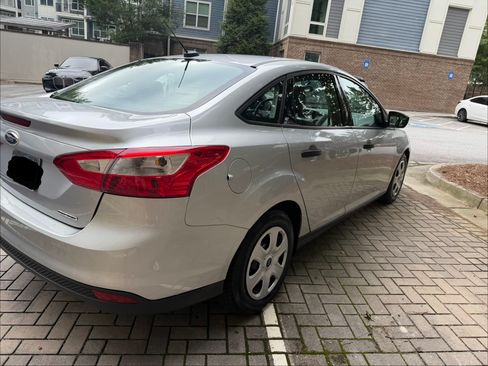 Used 2013 Ford Focus S FWD image 8