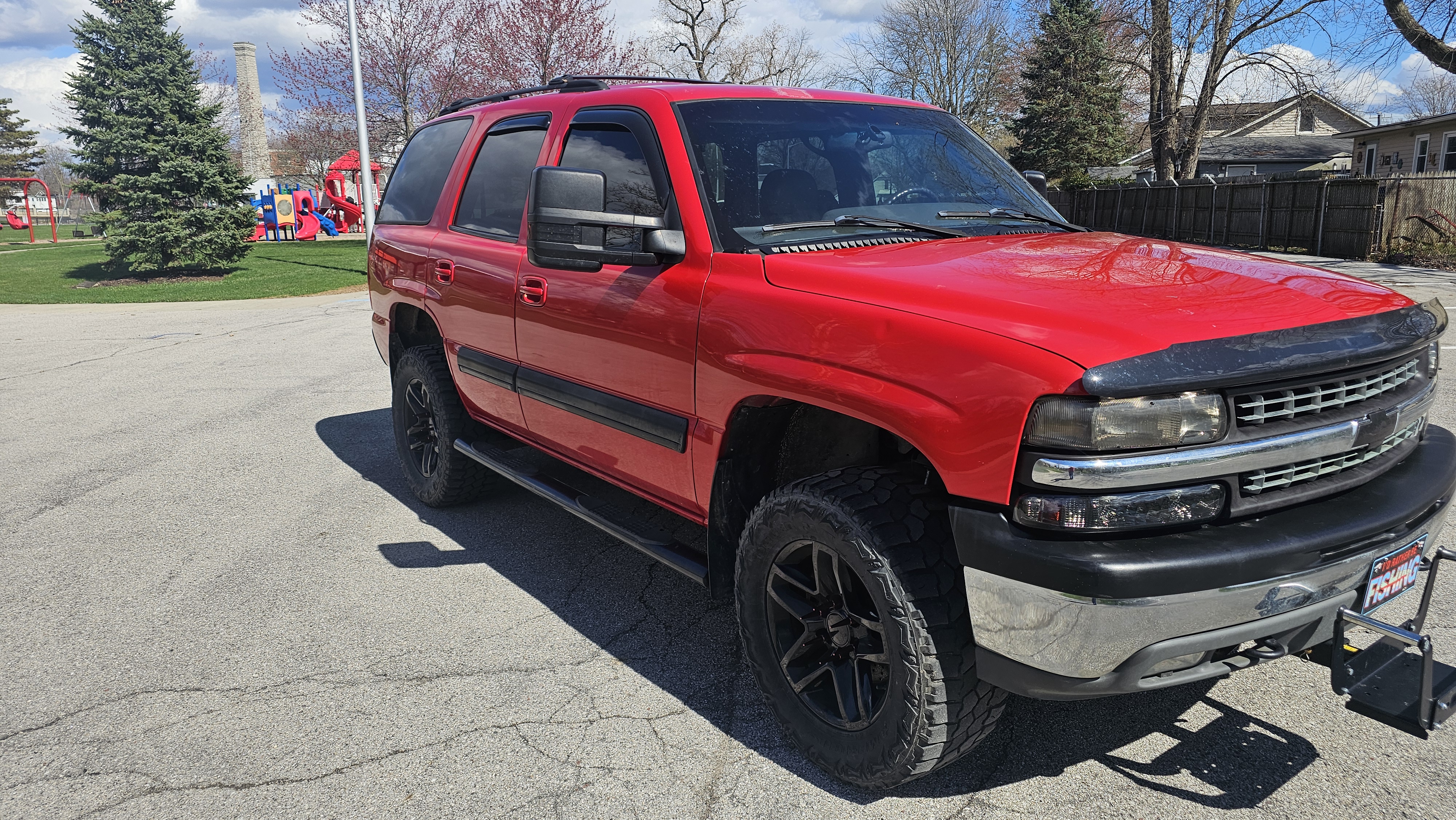 Used 2001 Chevrolet Tahoe LT w/ LT Preferred Equipment Group AWD/4WD image 4