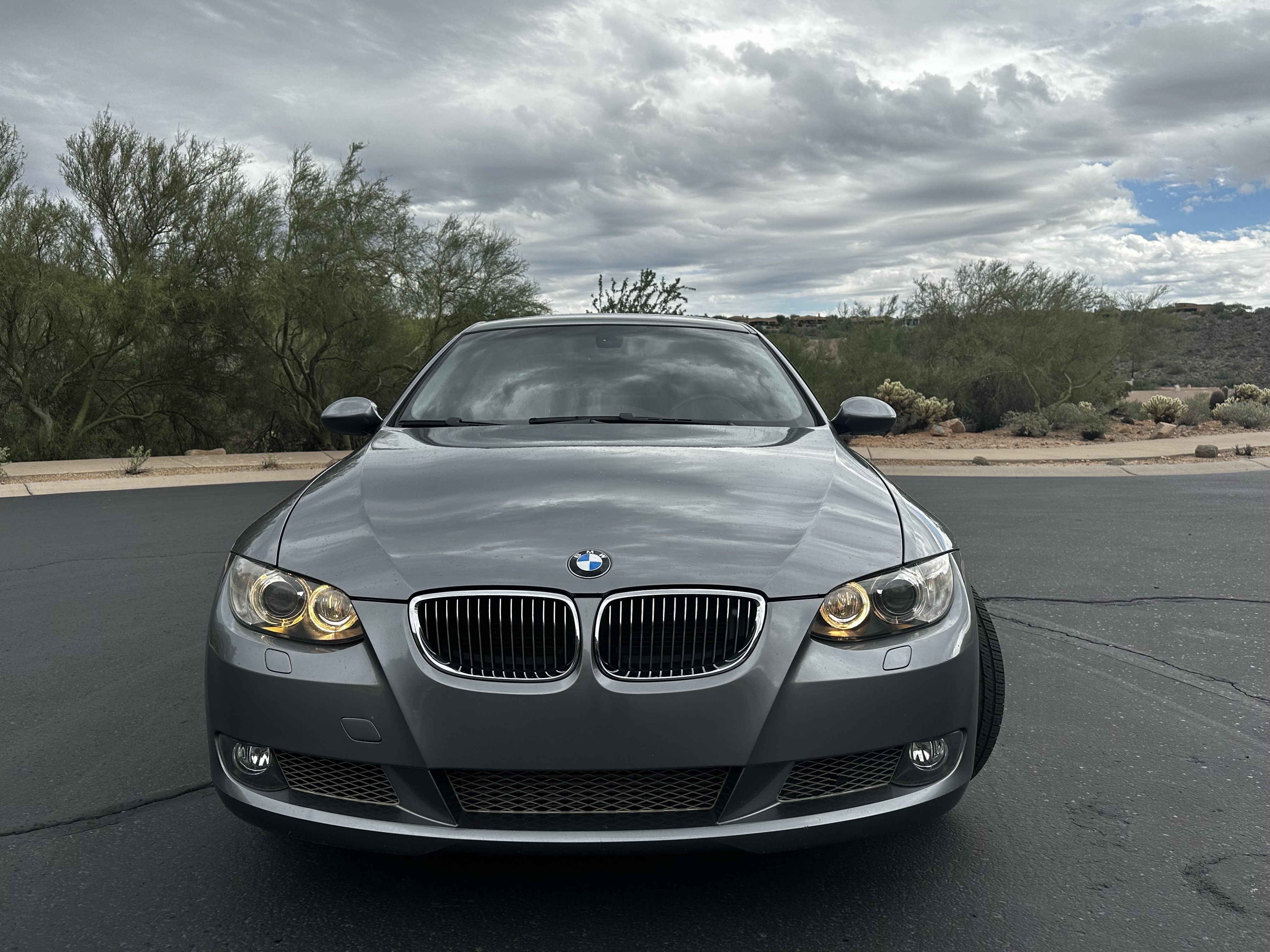 Used 2009 BMW 335i Coupe RWD image 4