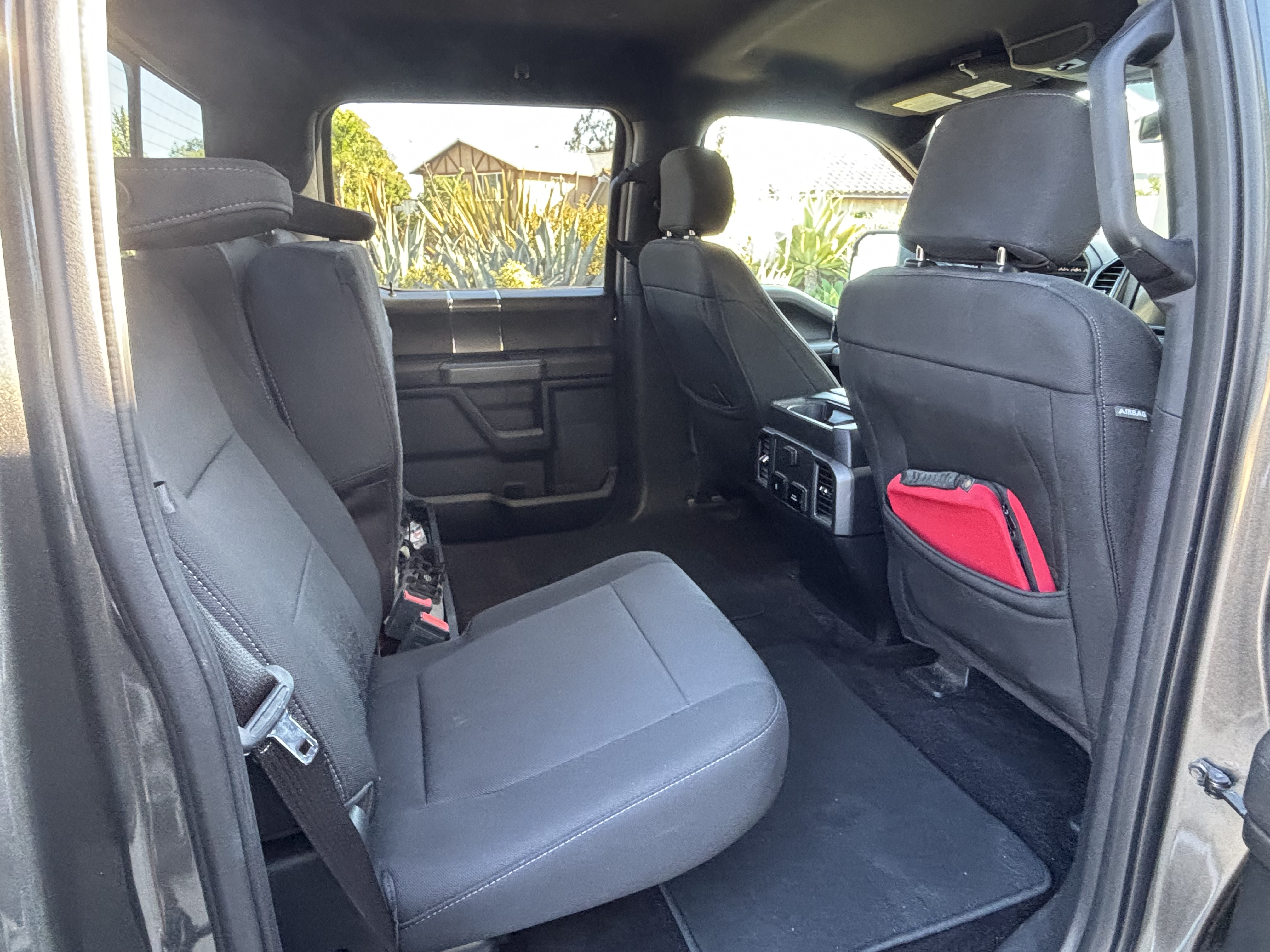 Used 2018 Ford F150 XLT w/ Equipment Group 302A Luxury RWD image 6