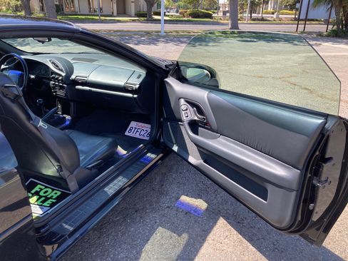 Used 1996 Chevrolet Camaro Z28 RWD image 25