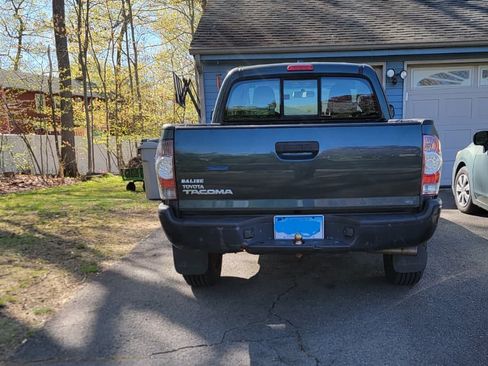 Used 2010 Toyota Tacoma 4x4 Access Cab image 5