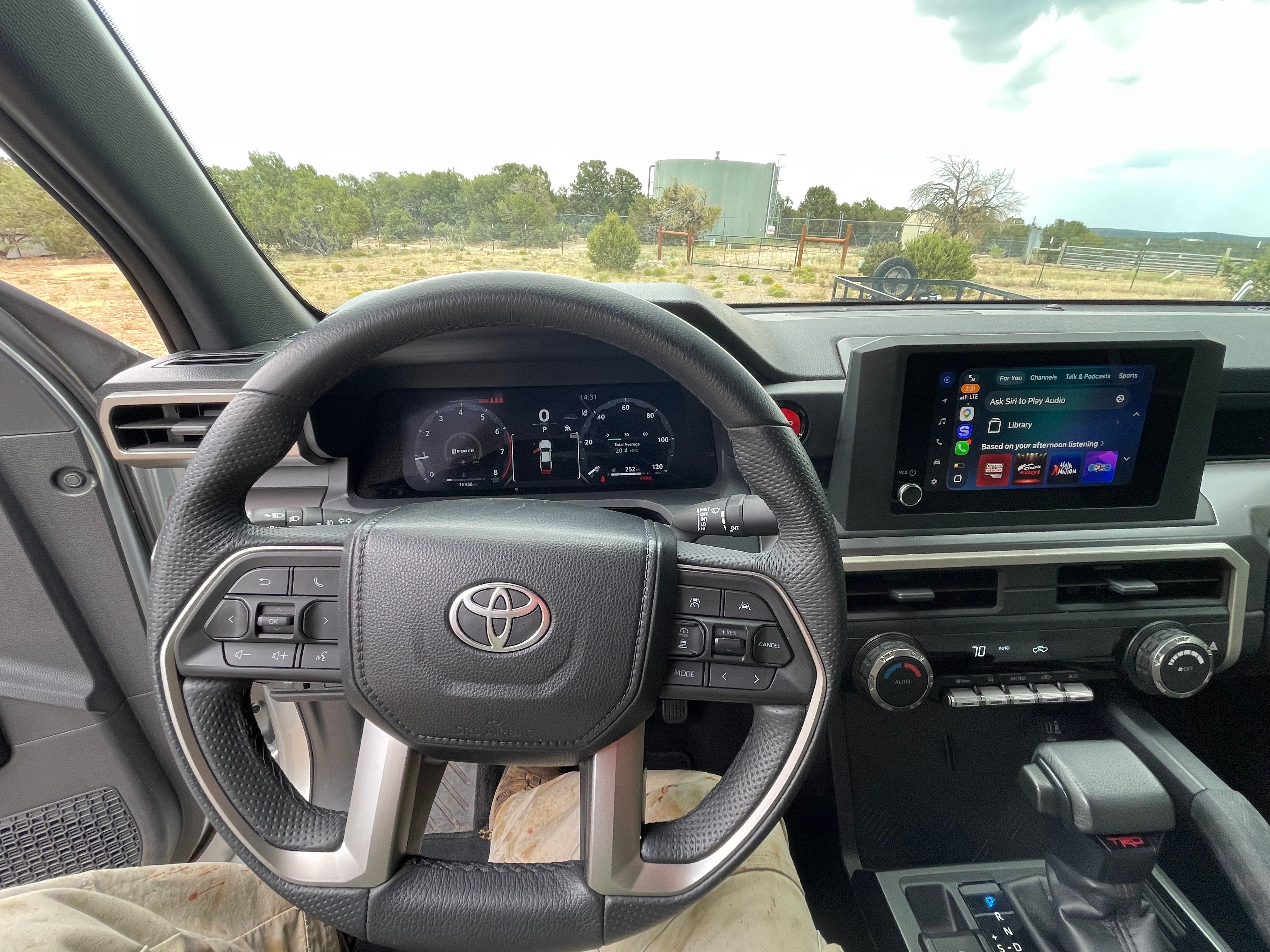 Used 2024 Toyota Tacoma TRD Off-Road AWD/4WD image 12