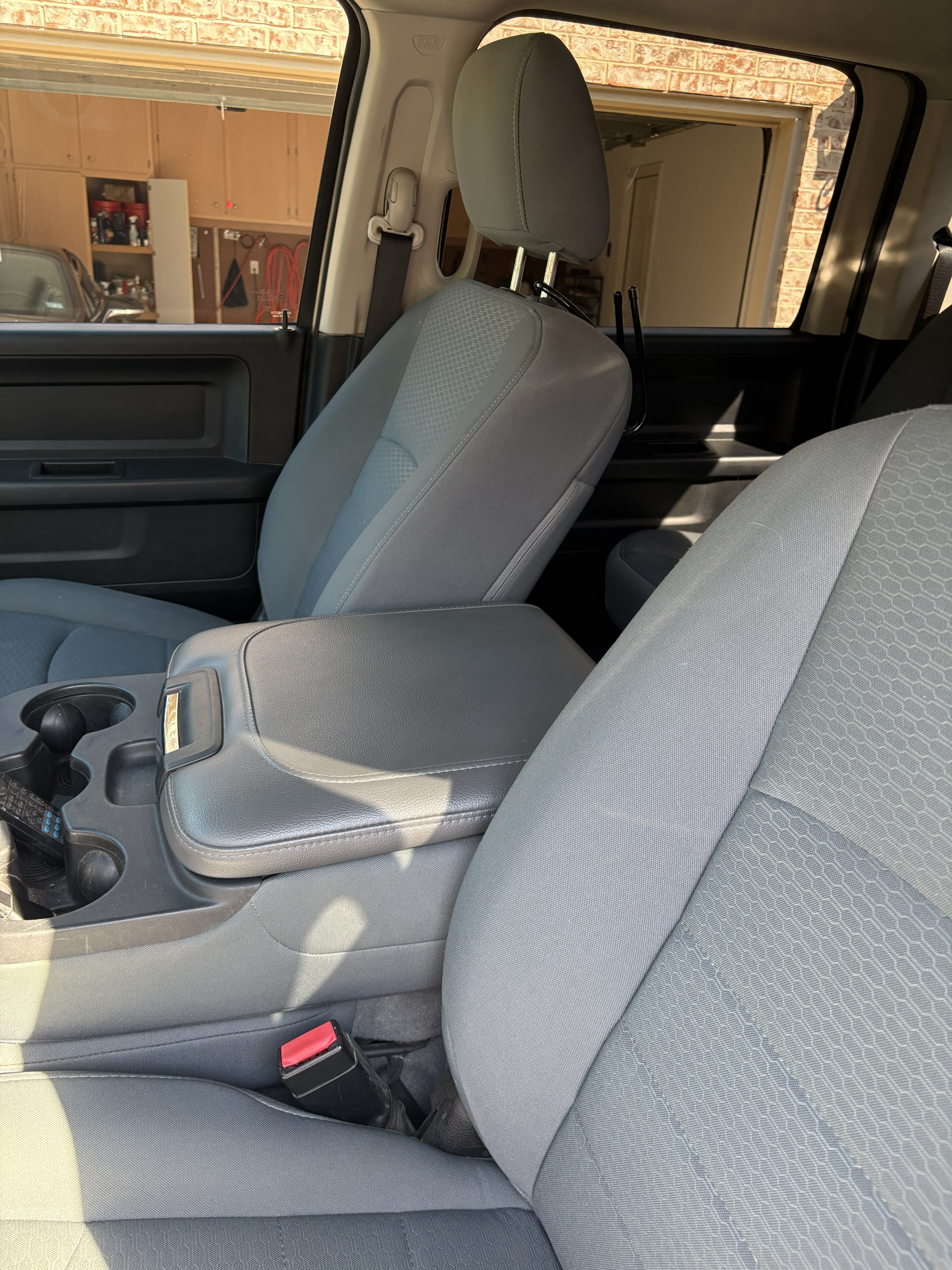 Used 2013 RAM 2500 Tradesman w/ Chrome Appearance Group AWD/4WD image 9