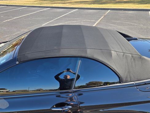 Used 2014 BMW M6 Convertible image 6