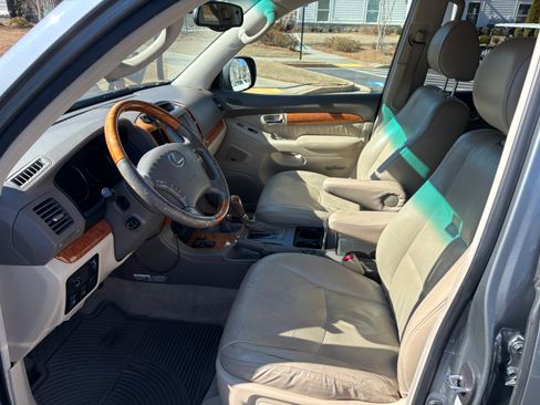 Used 2003 Lexus GX 470 image 14