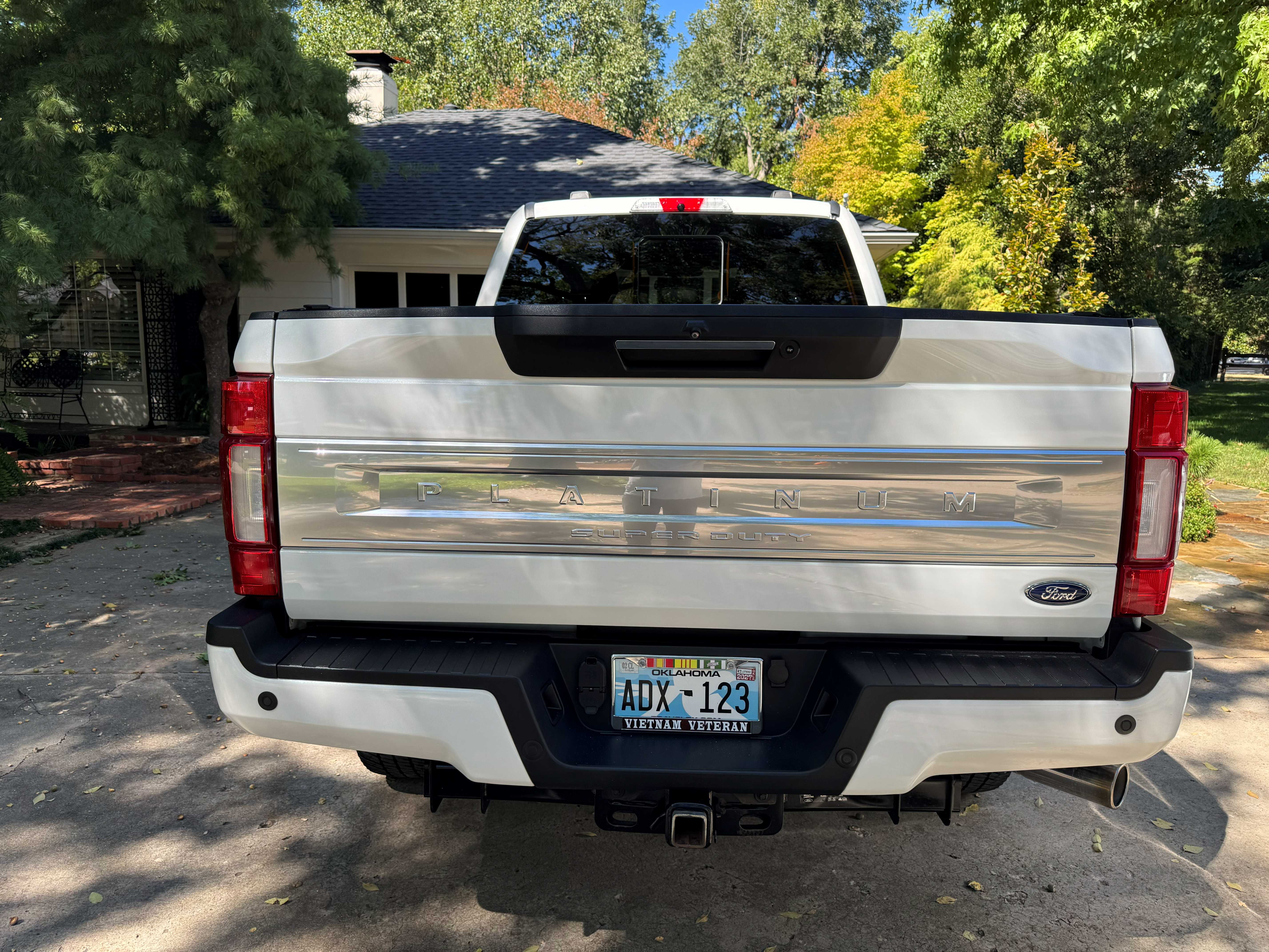 Used 2020 Ford F250 Platinum w/ FX4 Off-Road Package AWD/4WD image 8