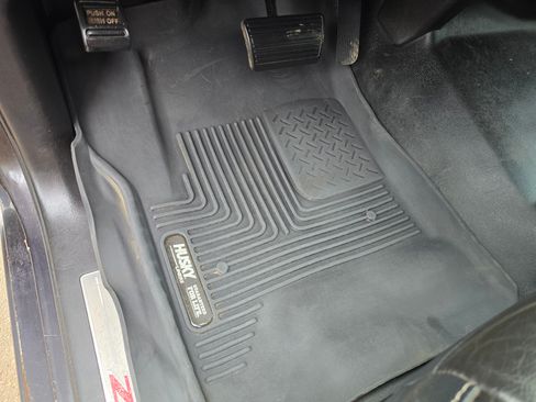 Used 2015 Chevrolet Silverado 3500 LT w/ LT Convenience Package image 9