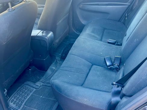 Used 2012 Toyota Yaris Sedan image 9