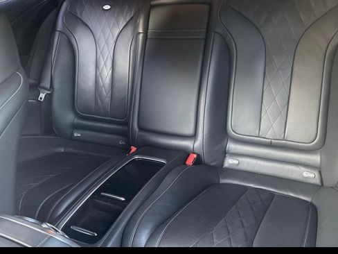 Used 2015 Mercedes-Benz S 550 4MATIC Coupe image 8