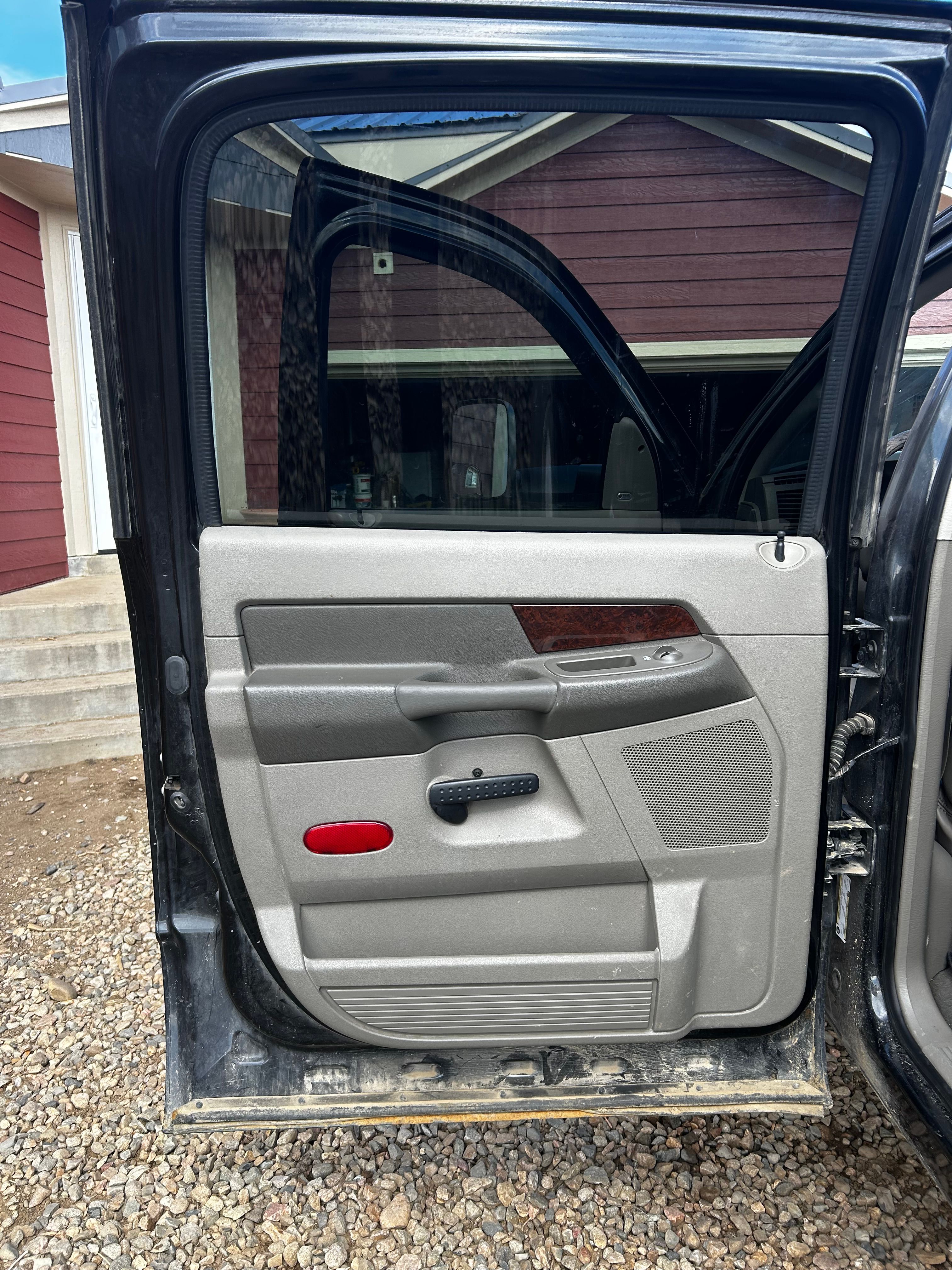 Used 2009 Dodge Ram 3500 Truck Laramie AWD/4WD image 10