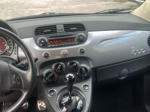 Used 2015 FIAT 500 Pop image 8