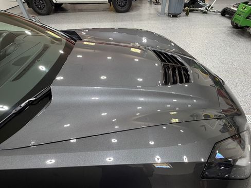 Used 2017 Chevrolet Corvette Z06 RWD image 10