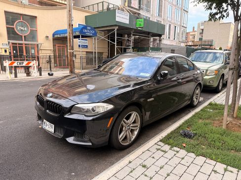 Used 2012 BMW 535i Sedan RWD image 1