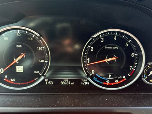 Used 2018 BMW X5 xDrive50i w/ Dynamic Handling Package image 6