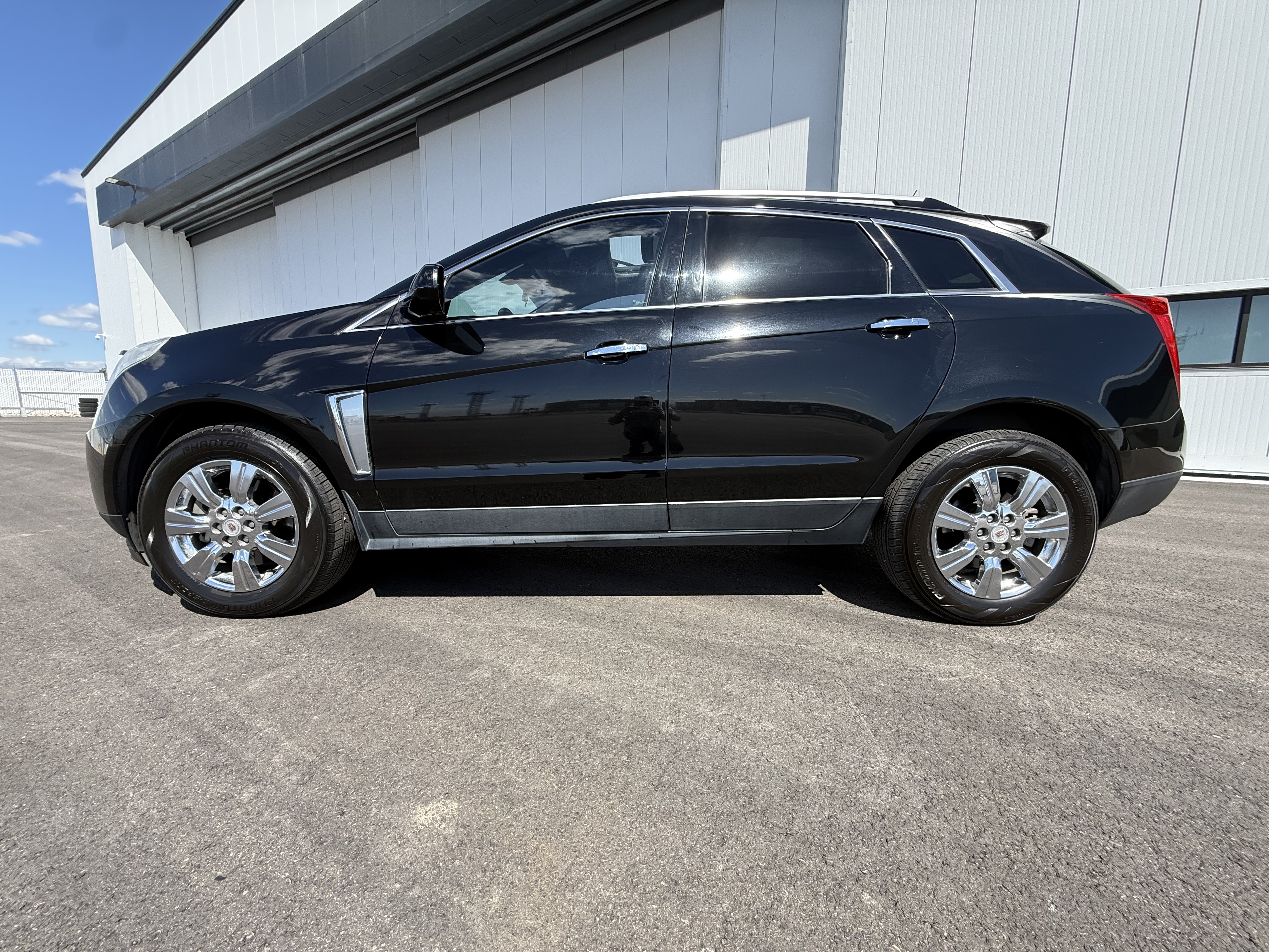 Used 2014 Cadillac SRX Luxury FWD image 12