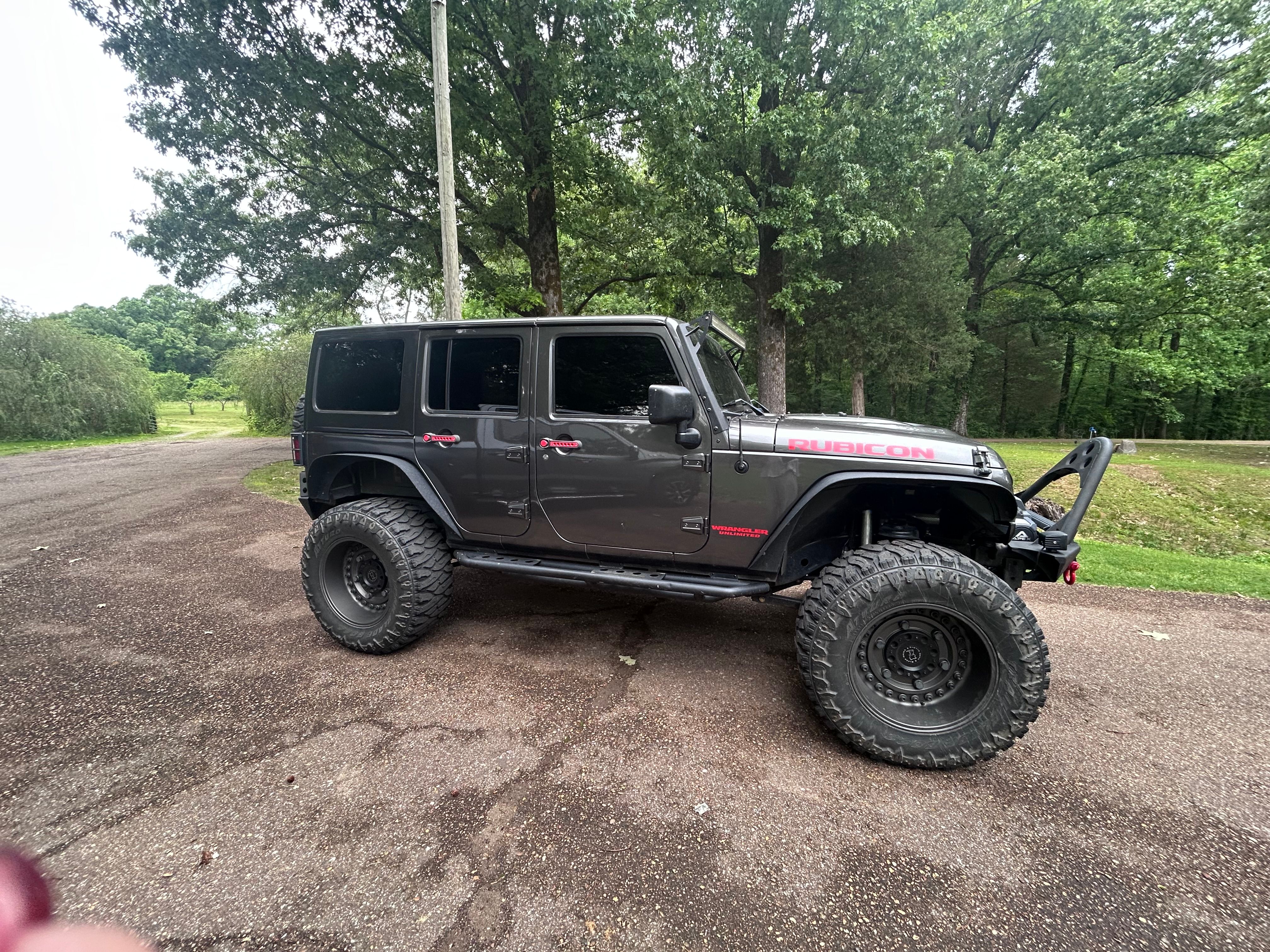 Used 2014 Jeep Wrangler Unlimited Rubicon AWD/4WD image 1