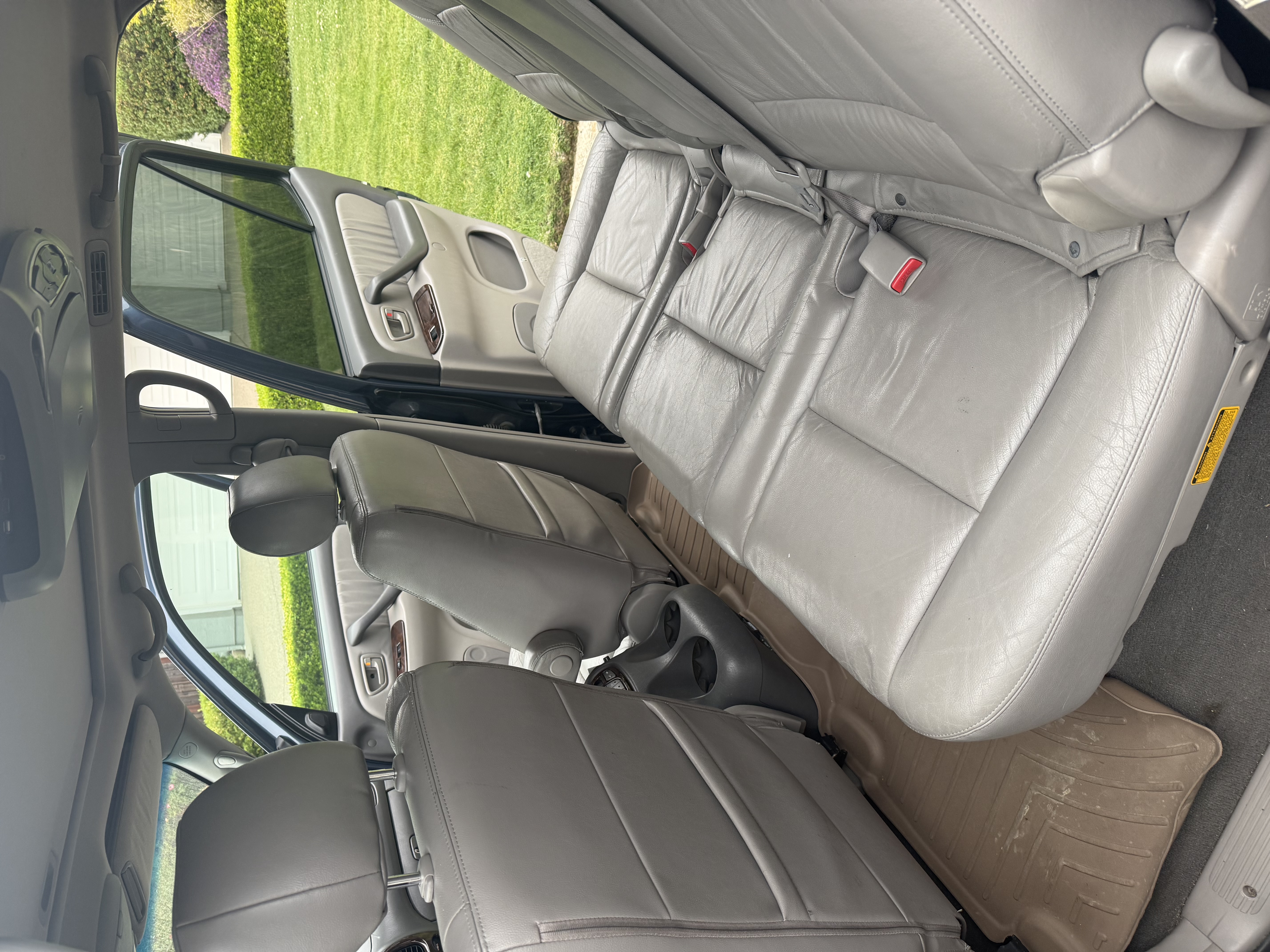 Used 2005 Toyota Sequoia Limited AWD/4WD image 13