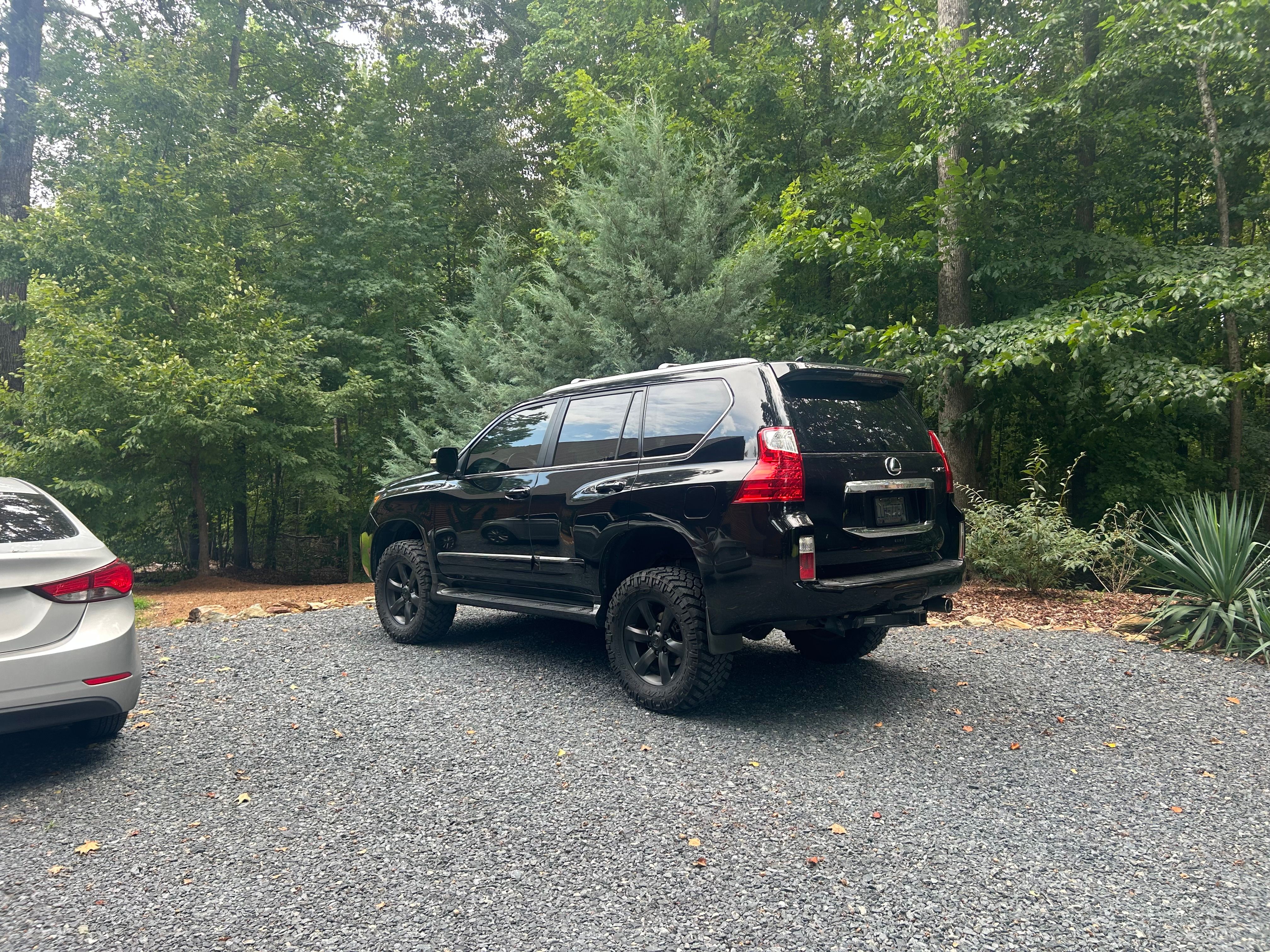 Used 2012 Lexus GX 460 Premium AWD/4WD image 5