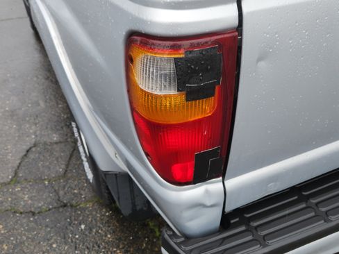 Used 2002 MAZDA B-Series Pickup 2WD Cab Plus B3000 image 10