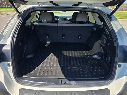 Used 2021 Subaru Outback Premium w/ Tech Package 1 image 18