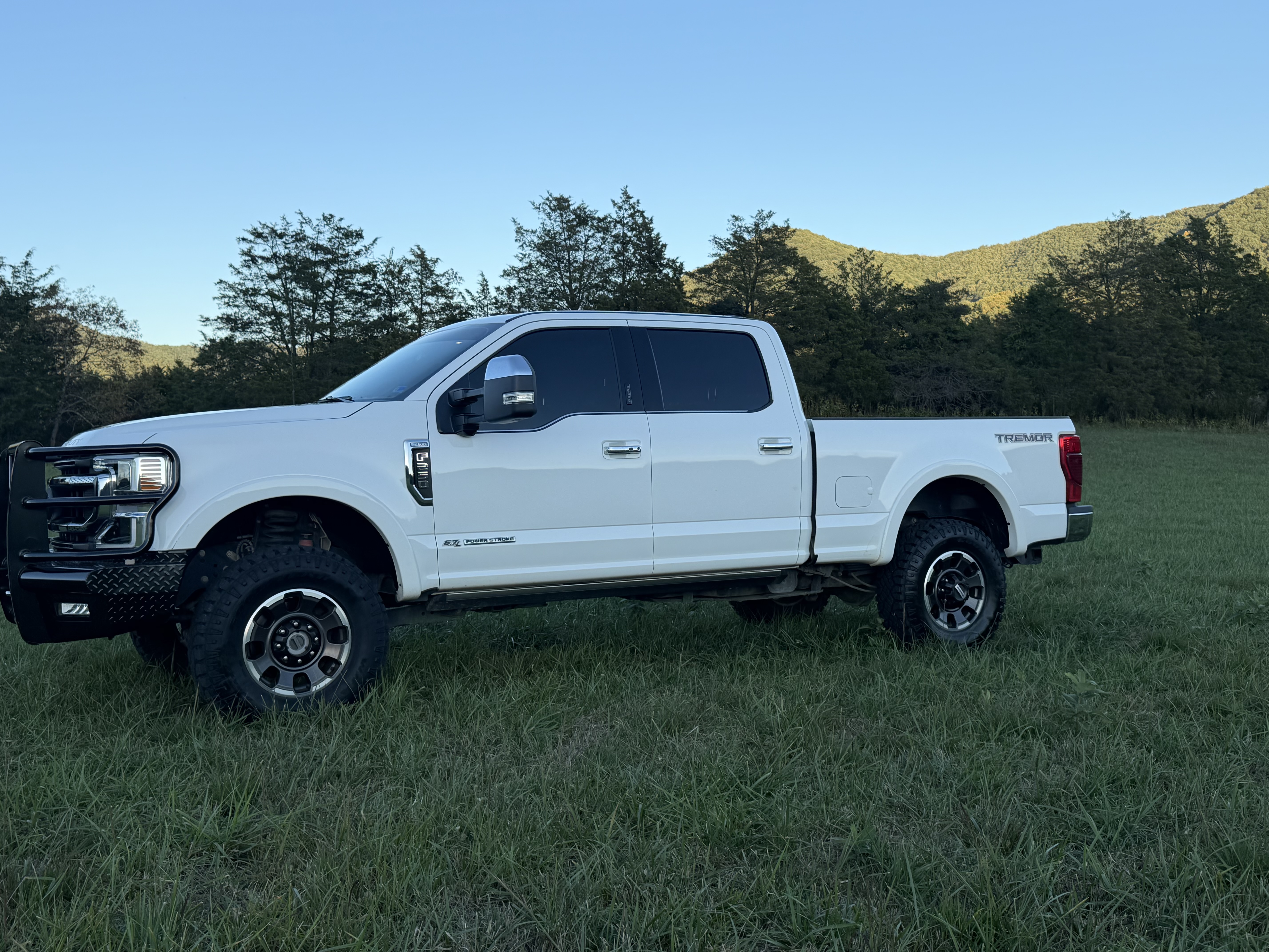 Used 2022 Ford F250 King Ranch w/ Tremor Off-Road Package AWD/4WD image 1