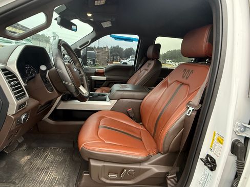 Used 2021 Ford F250 King Ranch w/ Chrome Package image 6